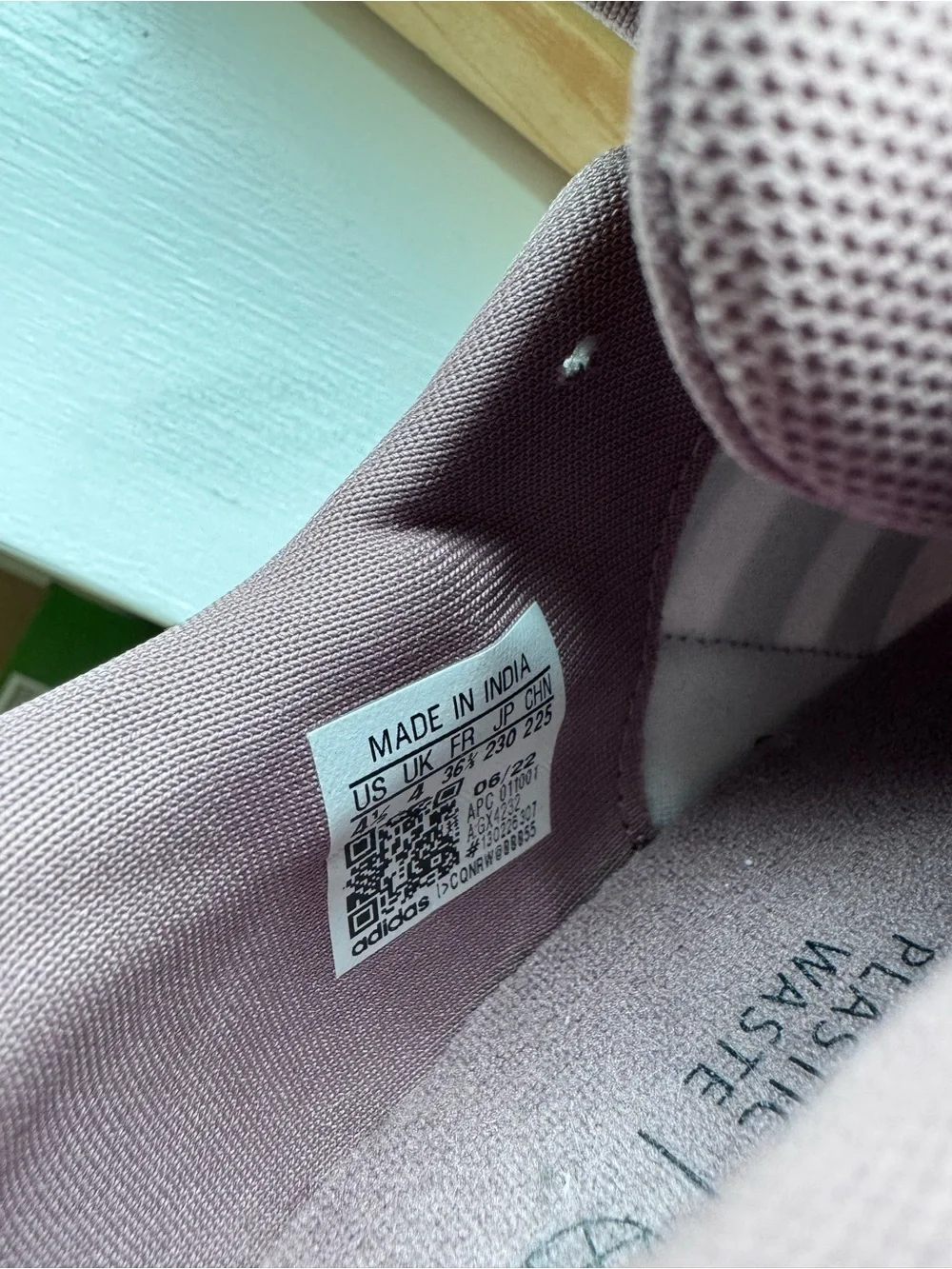 adidas very gently
